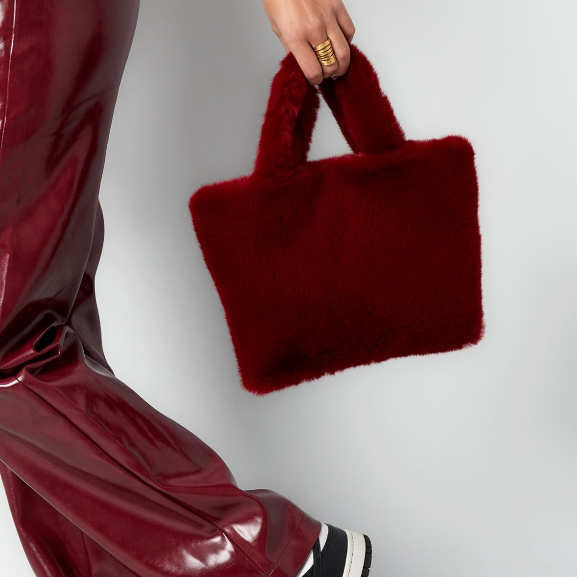 FLAUSCHIGE TASCHE BORDEAUX